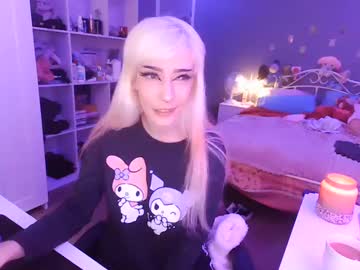 Cat4705 Chaturbate stream image from April 06, 2025