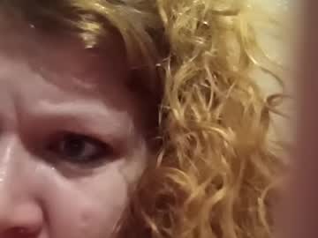 Roxyknoxursoxoff Chaturbate stream image from April 06, 2025