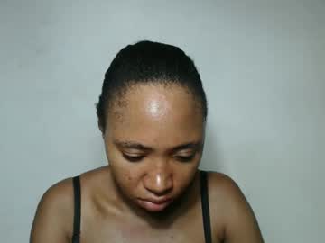 Foxy_Diva7 Chaturbate stream image from April 06, 2025