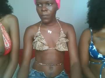 Petite_Queen1 Chaturbate stream image from April 06, 2025