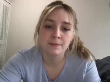 Babyyak Chaturbate stream image from April 06, 2025
