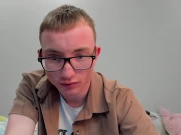 Feniks1808041 Chaturbate stream image from April 06, 2025