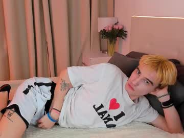 Gabi_Maureau Chaturbate stream image from April 06, 2025
