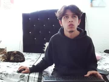 Kianryu Chaturbate stream image from April 06, 2025