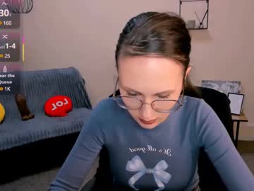 Mona_Cloud Chaturbate stream image from April 06, 2025