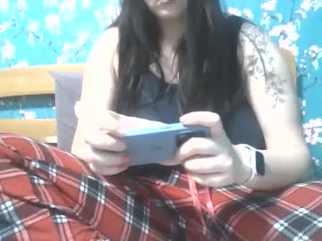 Roza1999 Chaturbate stream image from April 06, 2025