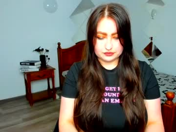 Thenaughtygf Chaturbate stream image from April 06, 2025