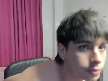 X_Miller Chaturbate stream image from April 07, 2025