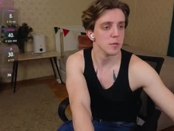 Oliver_Travis Chaturbate stream image from April 07, 2025
