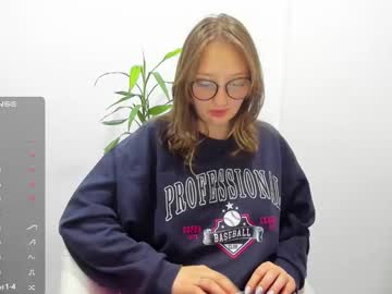 Girlsativa Chaturbate stream image from April 07, 2025