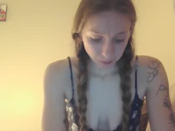 Bettysboxxx Chaturbate stream image from April 07, 2025