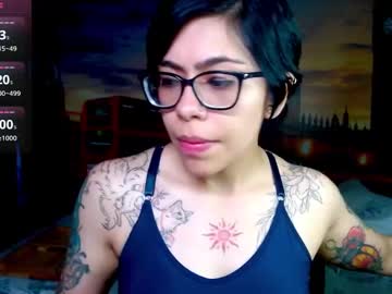 Valkyriebrunilda Chaturbate stream image from April 07, 2025