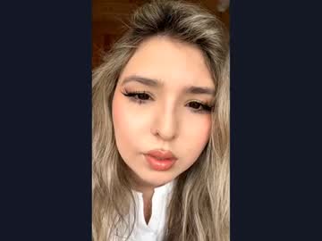 Editaborne Chaturbate stream image from April 07, 2025