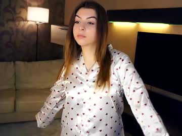Constancehayley Chaturbate stream image from April 07, 2025