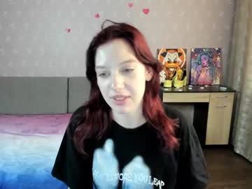 Lily_Ember Chaturbate stream image from April 07, 2025