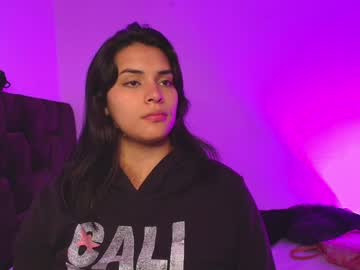 Natalyblake Chaturbate stream image from April 07, 2025