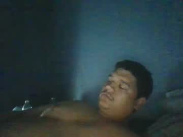 Ron326ron Chaturbate stream image from April 07, 2025