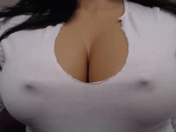 Diamona_Mae Chaturbate stream image from April 07, 2025