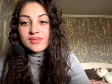 Mildredgumbs Chaturbate stream image from April 07, 2025