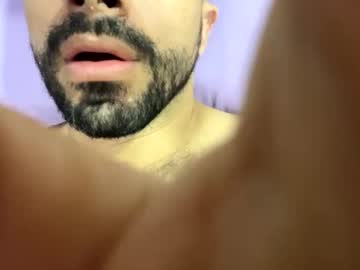 Treintaysiete Chaturbate stream image from April 07, 2025