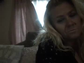 Chaosangel33 Chaturbate stream image from April 07, 2025