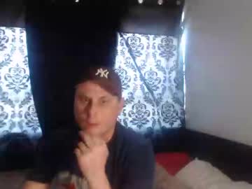 Chavladuk8134 Chaturbate stream image from April 07, 2025
