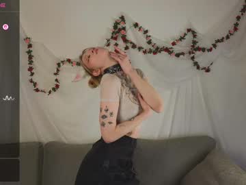 Peggyhamblett Chaturbate stream image from April 07, 2025