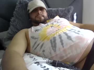 Ahmedluckstone Chaturbate stream image from April 07, 2025