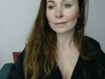 Delilah_Sweet Chaturbate stream image from April 07, 2025