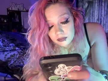 Texaspregogrllll Chaturbate stream image from April 07, 2025
