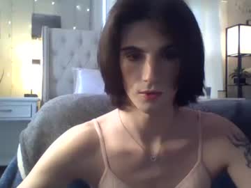 Chanel2002 Chaturbate stream image from April 07, 2025