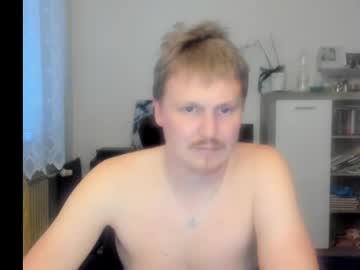 Robirt5 Chaturbate stream image from April 07, 2025