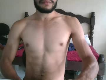 Zlucius Chaturbate stream image from April 07, 2025