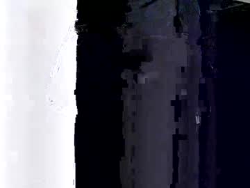 Petite4bear Chaturbate stream image from April 07, 2025