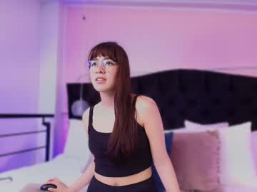 Kylie_Annderson Chaturbate stream image from April 07, 2025