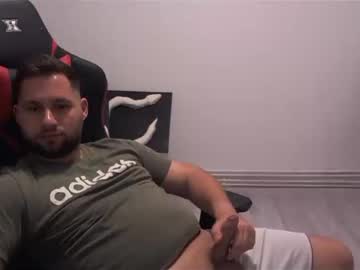 Blakesadams Chaturbate stream image from April 07, 2025