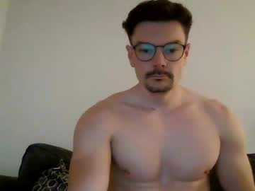 Essexgent1 Chaturbate stream image from April 07, 2025