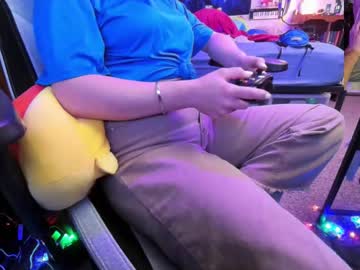 Smallvivian Chaturbate stream image from April 07, 2025