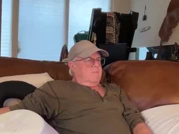 Dadyc2c Chaturbate stream image from April 07, 2025