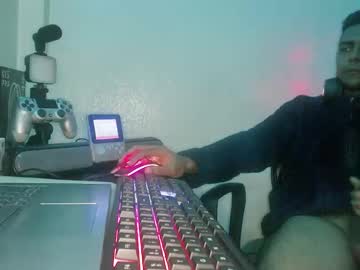 Gabitosexyy Chaturbate stream image from April 07, 2025