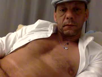 Hangover81 Chaturbate stream image from April 08, 2025