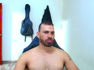 Max_Love25 Chaturbate stream image from April 08, 2025