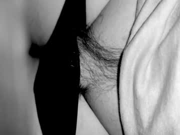 Mhofaanngo Chaturbate stream image from April 08, 2025