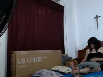 Scarlet_Taylor32 Chaturbate stream image from April 08, 2025