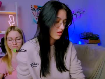 Scarlet_Mooore Chaturbate stream image from April 08, 2025