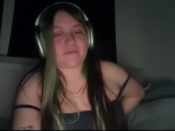 Darkqueennn Chaturbate stream image from April 08, 2025