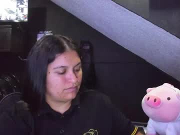 Mia_Daniela_ Chaturbate stream image from April 08, 2025