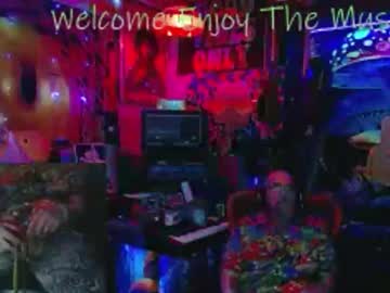 Bluebandekim Chaturbate stream image from April 08, 2025
