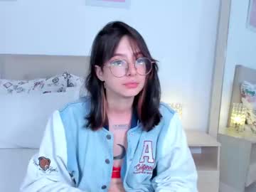 Raven_Ember_ Chaturbate stream image from April 08, 2025