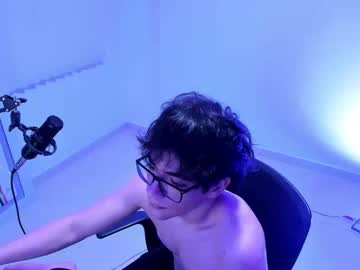 Saintcrucified Chaturbate stream image from April 08, 2025